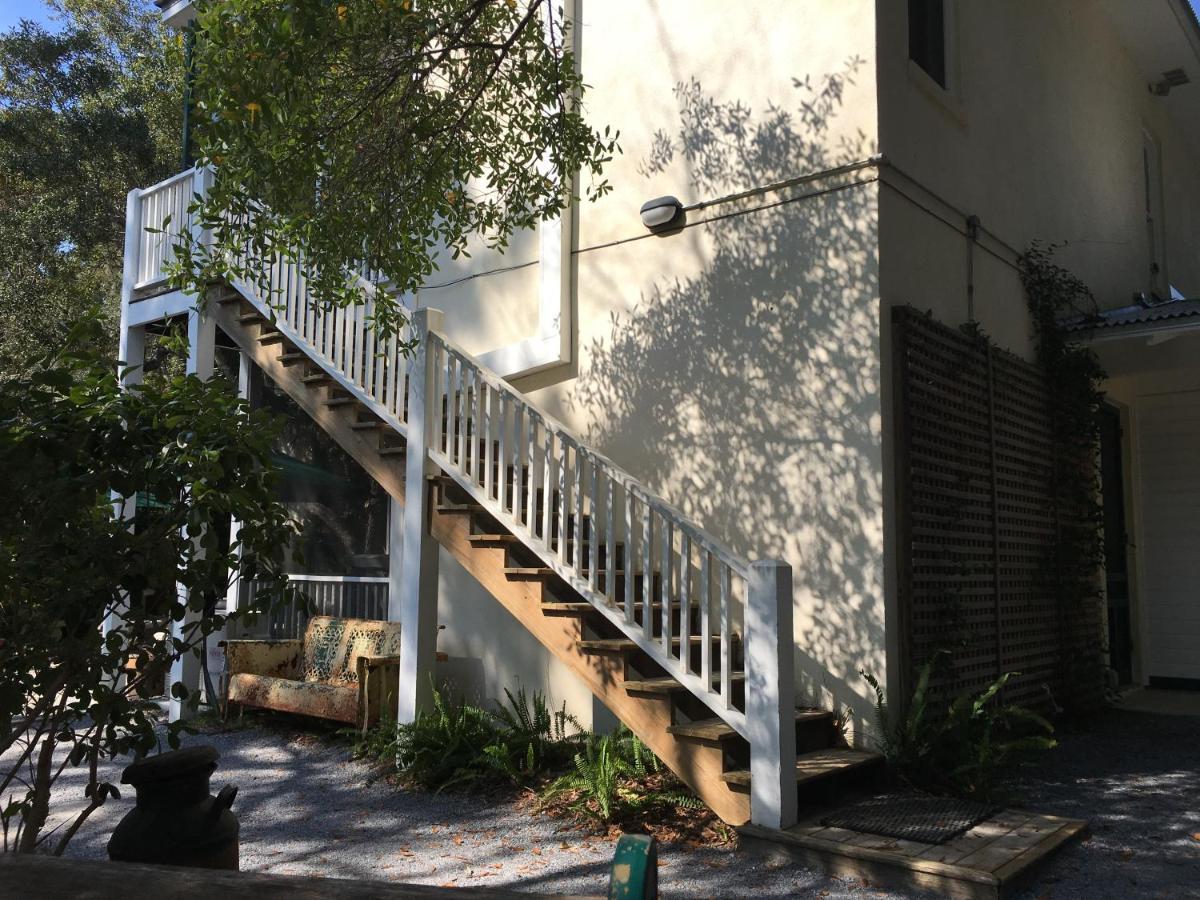 Hibiscus Coffee & Guesthouse Грейтон-Бич Экстерьер фото